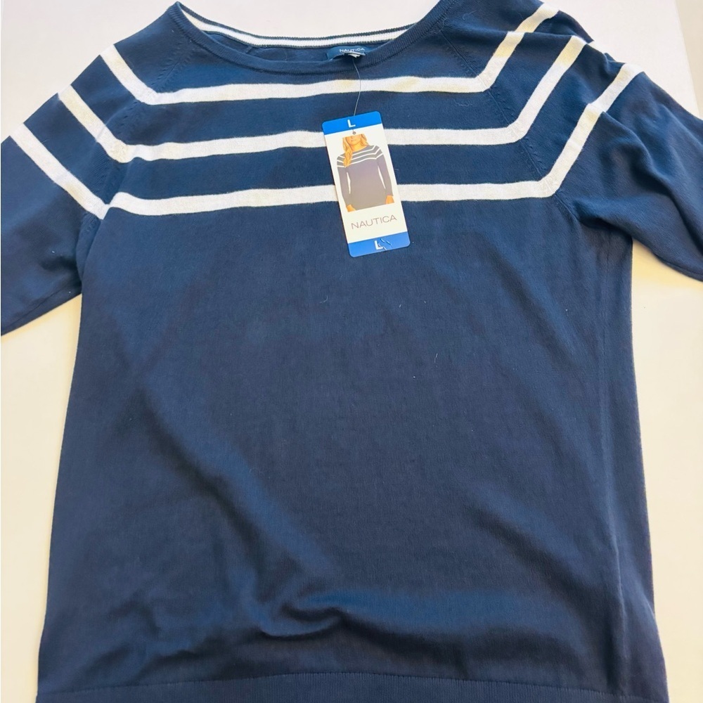 Nautica NWT Navy and White Striped Top - Picture 3 of 10